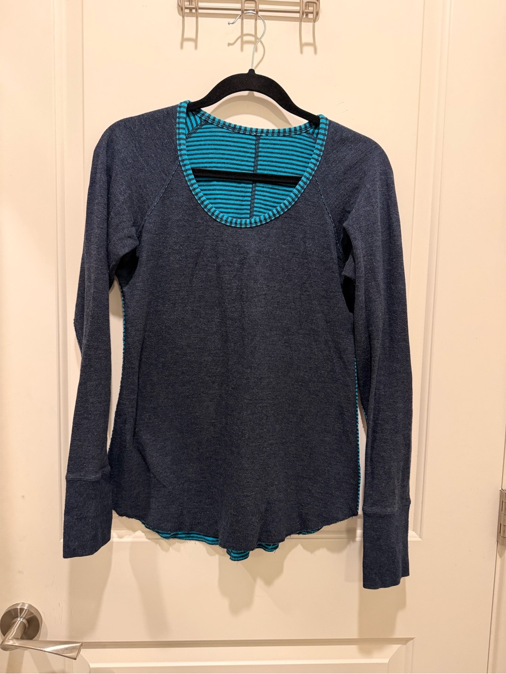 Lululemon Open Your Heart Long Sleeve Reversible Top Women’s Size M
